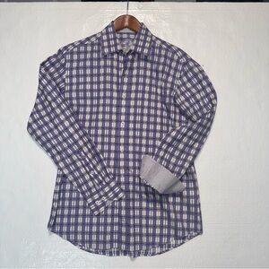 Bugatchi Mens M Shaped Fit Shirt
Flip Cuff - Square Pearl
Buttons